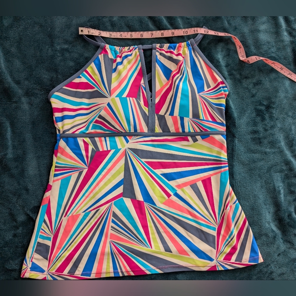 Free Country Women's Size L Prism Stripe Versatile Keyhole Tankini